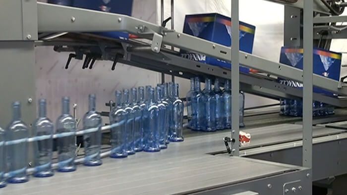 M156 Single File with Minimum Container Contact