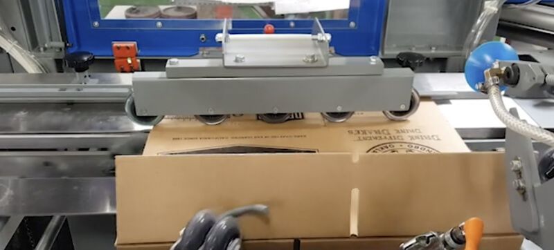 Tablock Erector with Wide Range machine