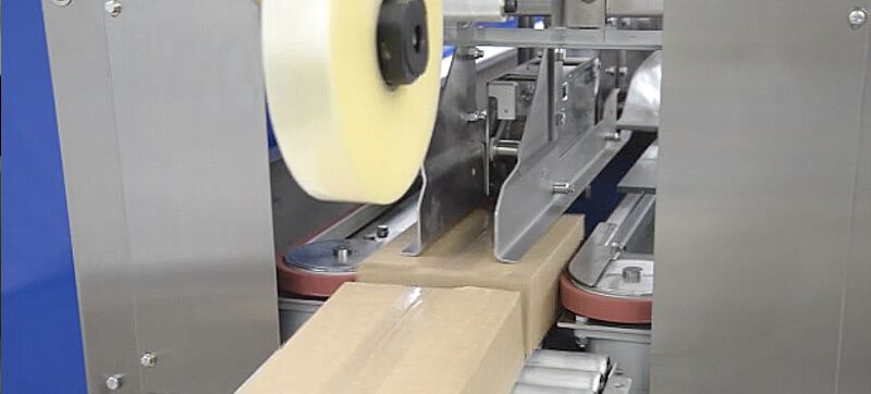 Taping Small, Lightweight Cases