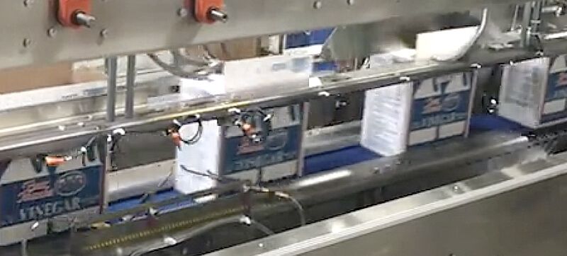 Top Case Sealing with Tape