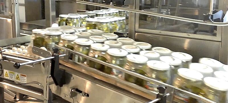 Palletizing Pickles at High Level