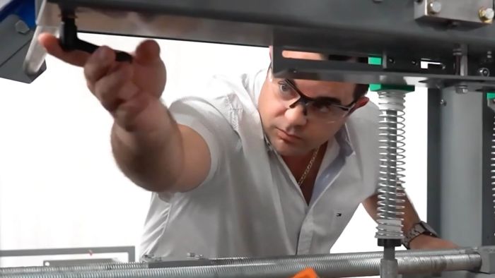 M335 5 minute changeover