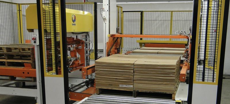 Palletizing Flooring Tiles